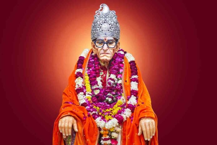 Pandit Radha Raman Mishra Pandit Radha Raman Mishra, Karauli Shankar Mahadev,Karauli Dham in Kanpur