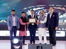 National honor given by the Cabinet Minister to Dr. Viplav Verma for his outstanding contribution in the field of medicine