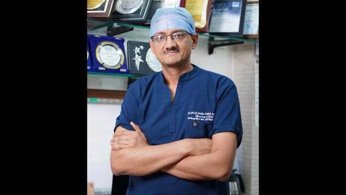 WhatsApp Image 2025-09-17 at 12.06.49_bd8e33f4 Fortis Hospital, Total Knee Replacement, TKR, Orthopedic Surgery, Surgical Milestone, Loose Bodies, Synovial Chondromatosis, Fortis Shalimar Bagh, Dr. Amite Pankaj Aggarwal, Medical Breakthrough