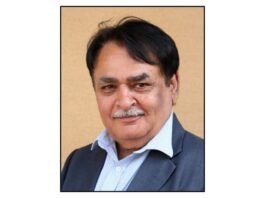GST, GST rate cut, small traders, GST refund, financial crisis, retailers, Narendra Modi, Gujarat Traders Federation, Jayendra Tanna, GST 0.2, business losses, Indian economy, tax policy, small business, consumer goods, input credit, retail crisis, GST injustice