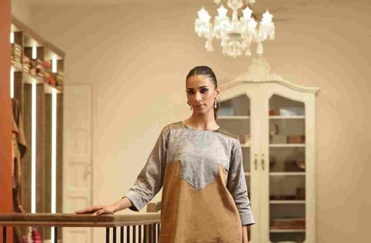 WeaverStory’s Gold Tissue Collection – A Festive Statement of Elegance