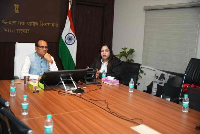 2 Shivraj Singh Chouhan, AkinAnalytics, NIKA2 Drone, Kisan Medium Drone, Agricultural Drone, AgriTech India, Precision Agriculture, Indian Drone Technology, DeepTech Startup, Women Entrepreneurs, Drone Technology India, Smart Farming, AI Drone Analytics, Agriculture Technology, New Delhi